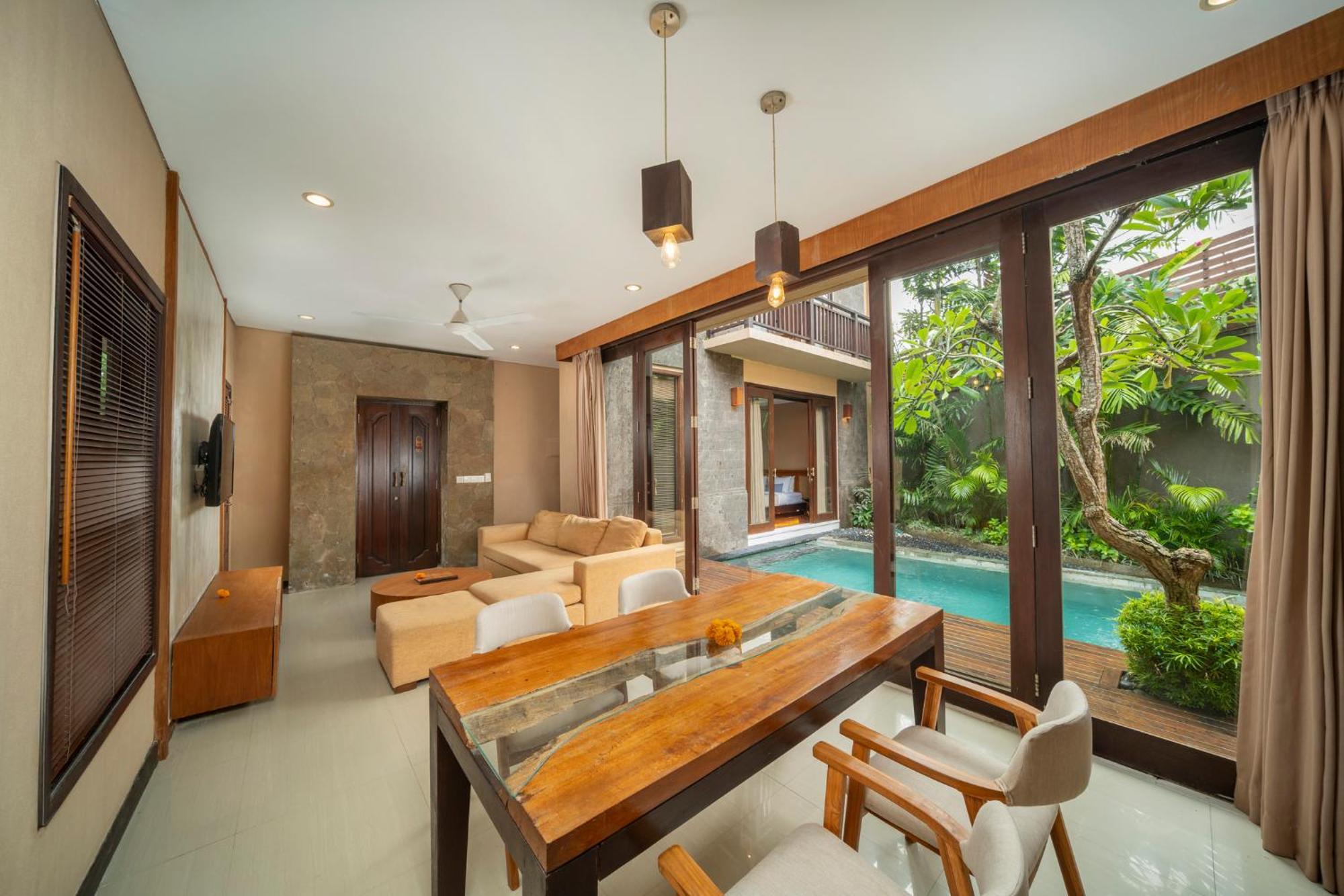 Canggu Circle Villa By Ini Vie Hospitality Esterno foto