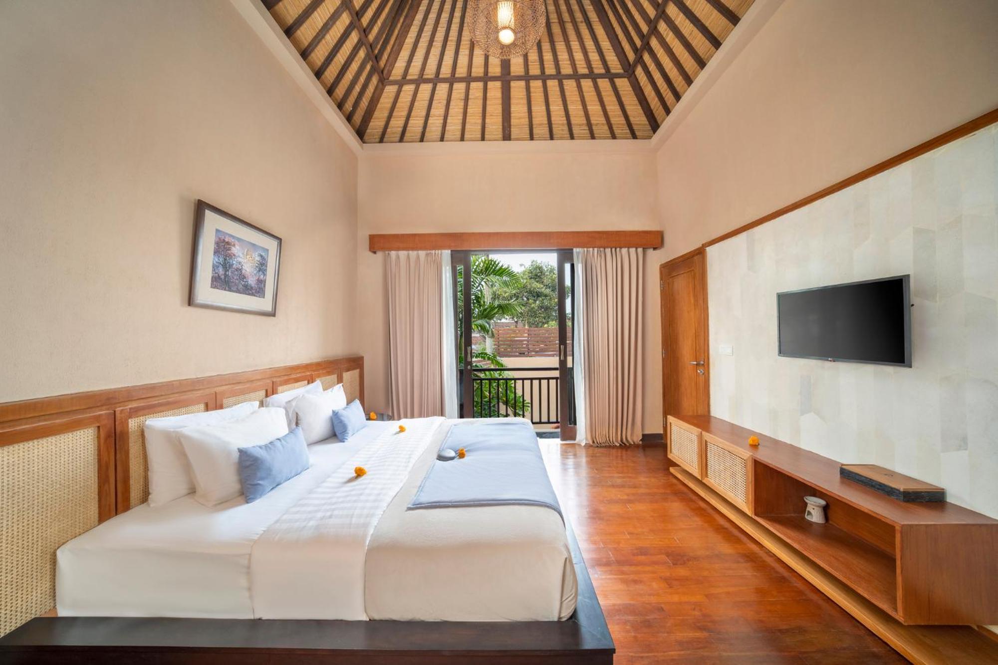 Canggu Circle Villa By Ini Vie Hospitality Esterno foto