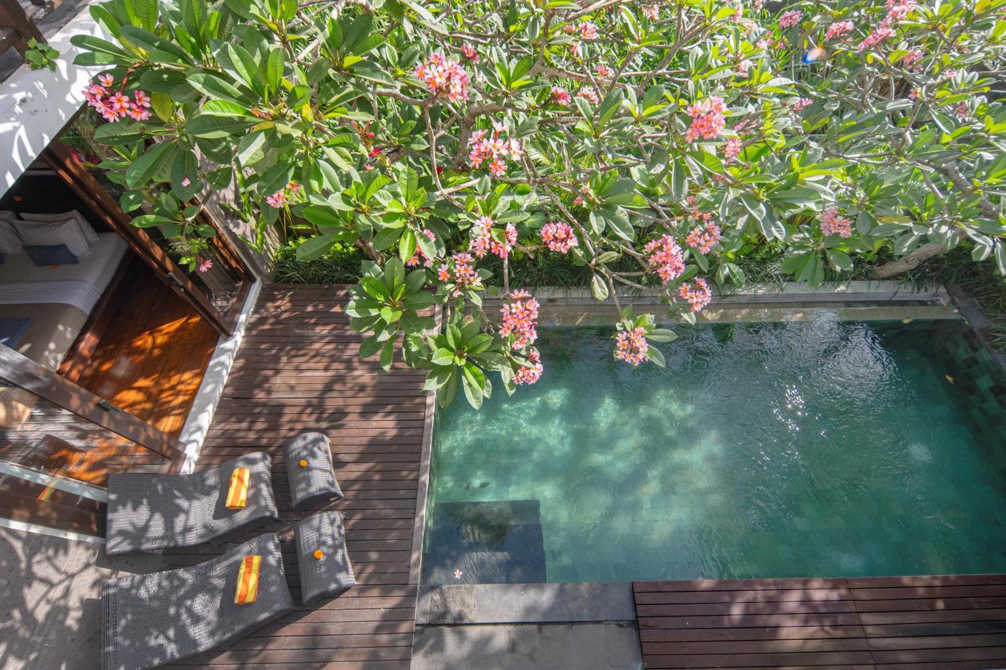 Canggu Circle Villa By Ini Vie Hospitality Esterno foto