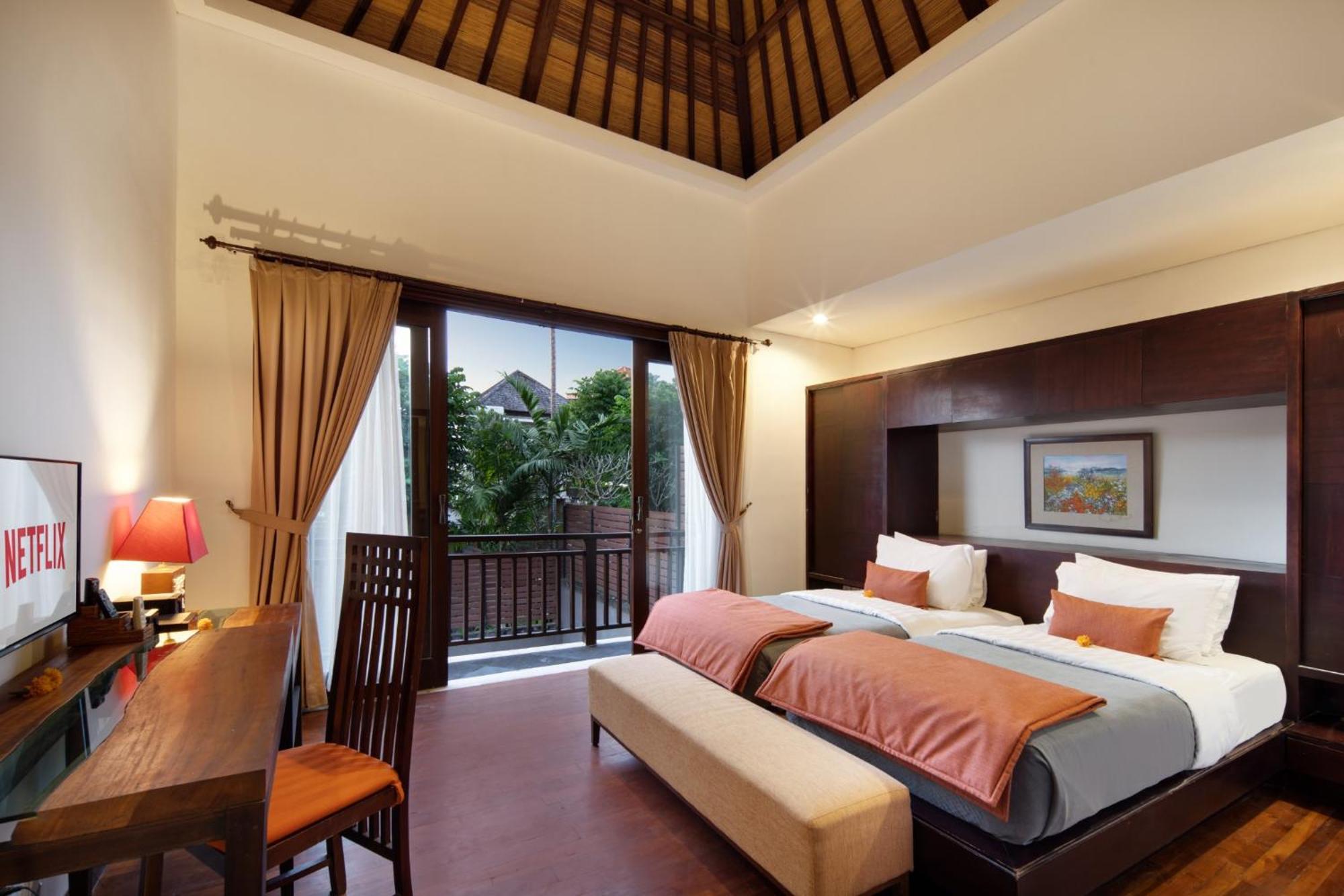 Canggu Circle Villa By Ini Vie Hospitality Esterno foto