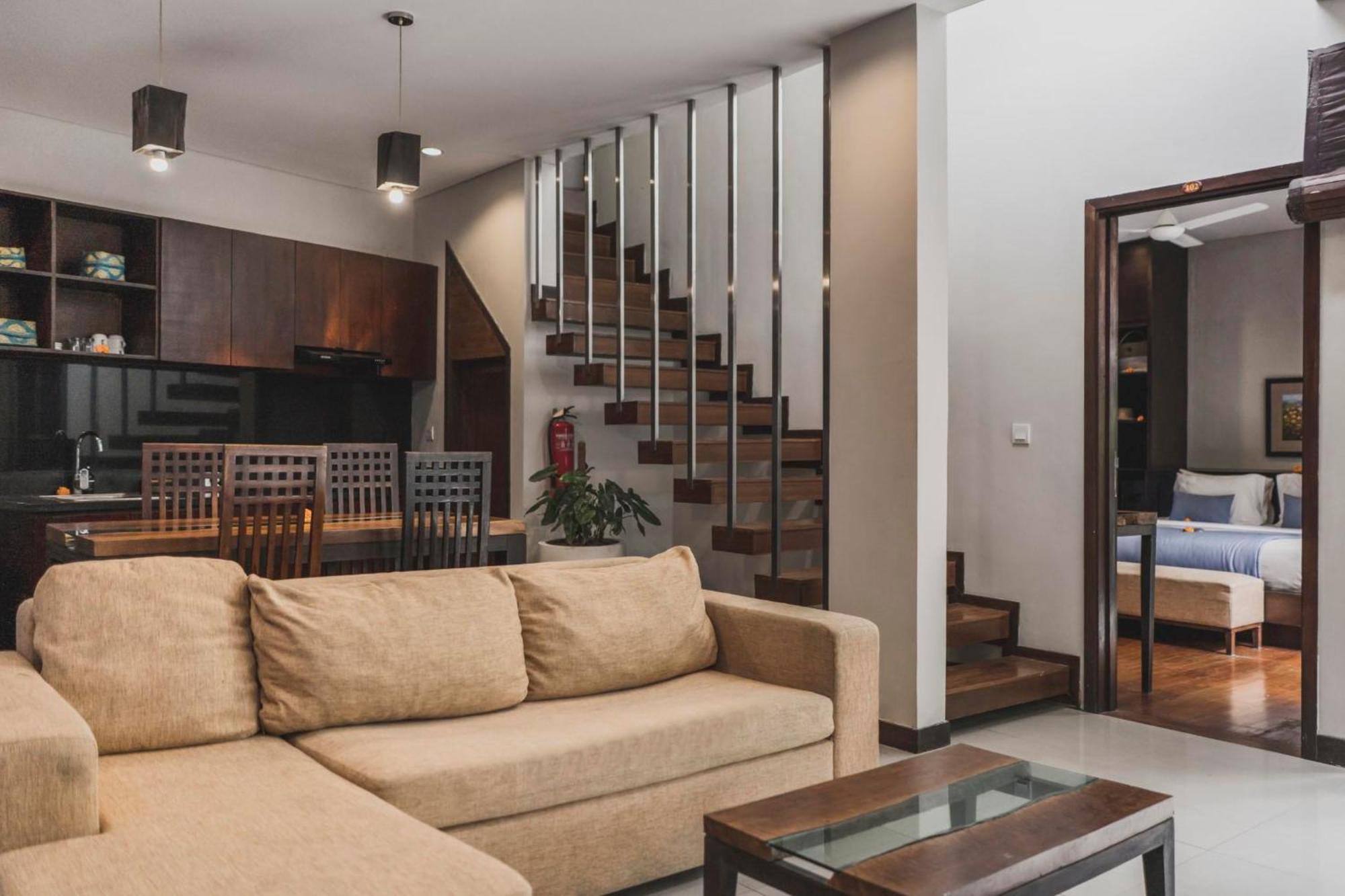 Canggu Circle Villa By Ini Vie Hospitality Esterno foto