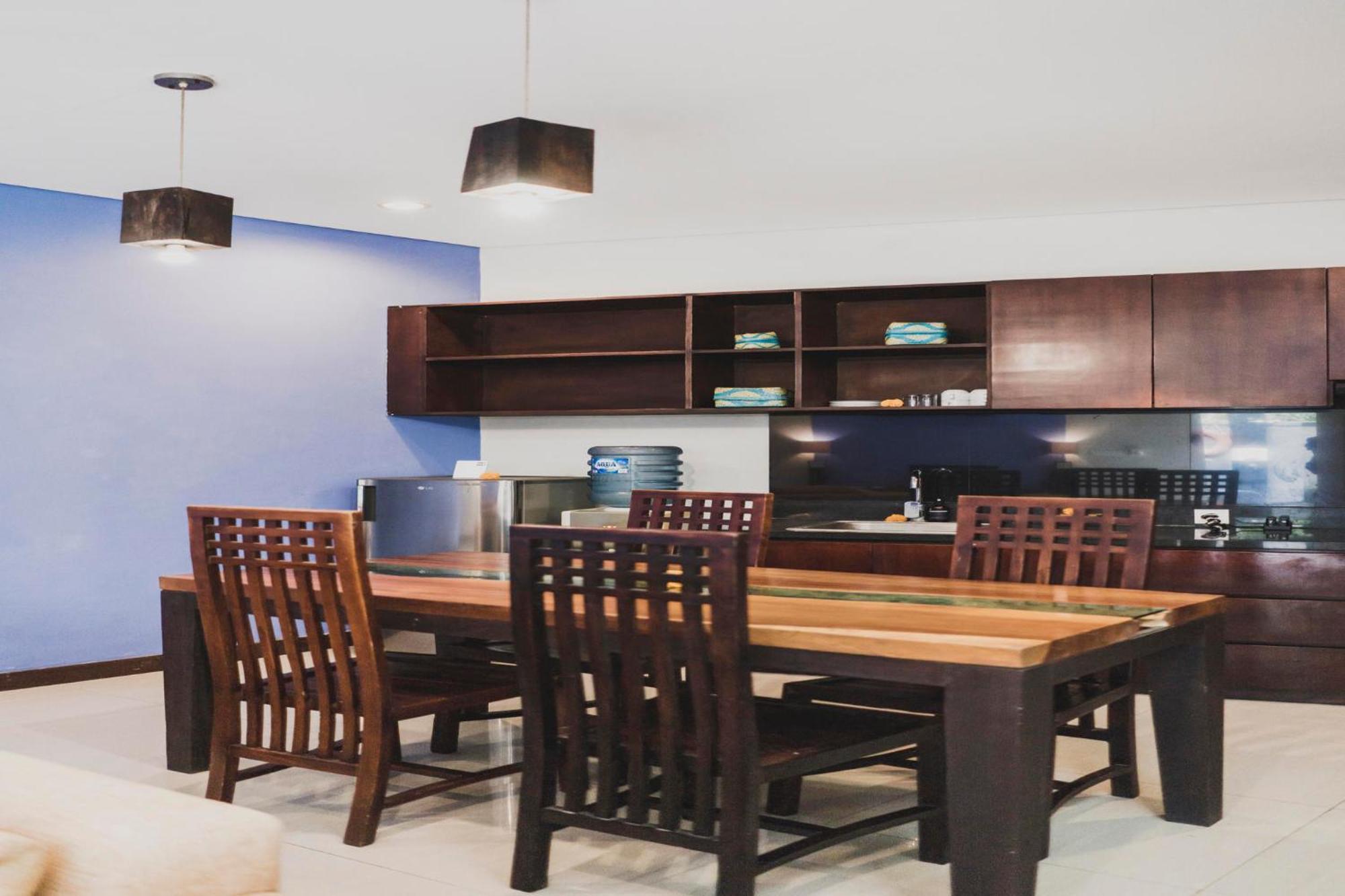 Canggu Circle Villa By Ini Vie Hospitality Esterno foto