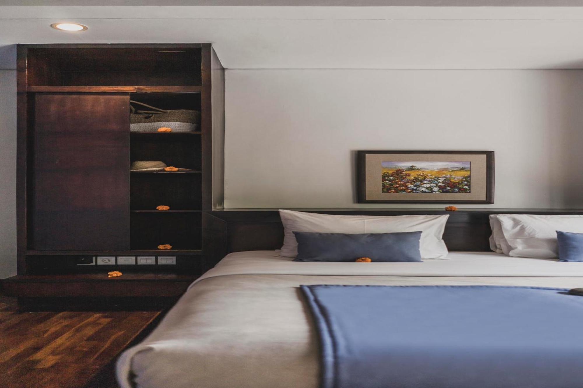 Canggu Circle Villa By Ini Vie Hospitality Esterno foto